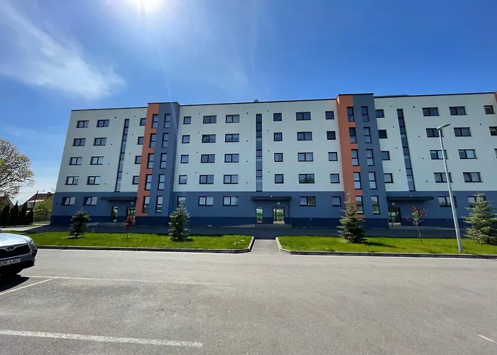 Lille With A Sunny Balcony Apartment Parnu