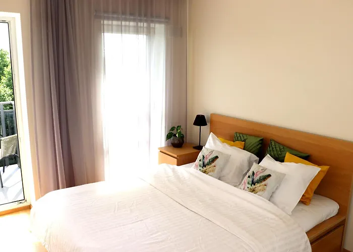 Apartment Lille With A Sunny Balcony Parnu